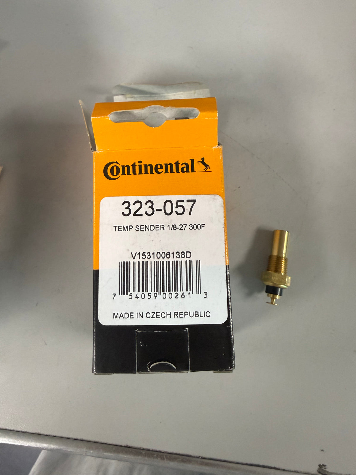 VDO 323-057 single-station fluid temperature sending unit used to monitor engine oil or coolant temperatures.