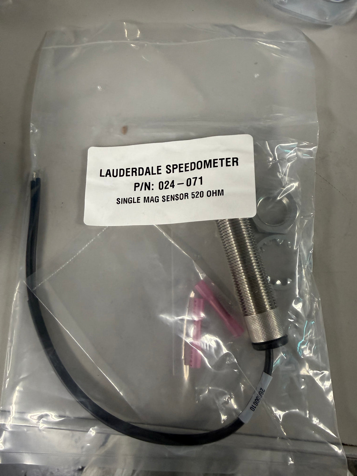 Hewitt Industries 024-071 520-ohm single magnetic sensor (signal generator) used for speed detection and proximity sensing