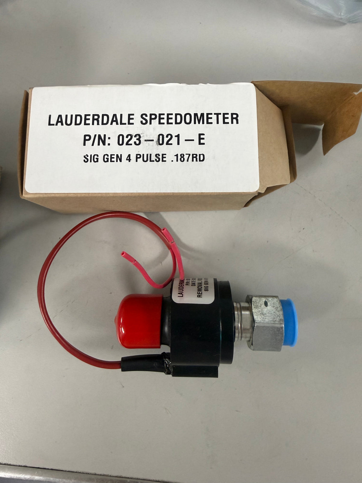 Hewitt Industries Signal Generator (SKU: 023-021) (SKU: 023-021) is a 4-pulse-per-revolution engine tach drive signal generator