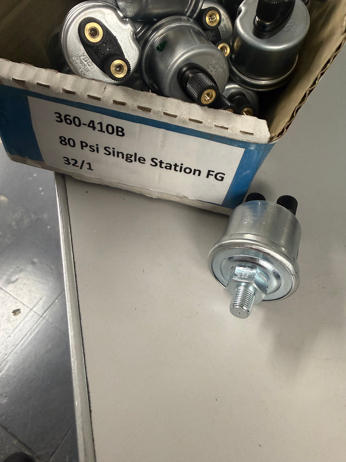 VDO Pressure Sender #360-410B
