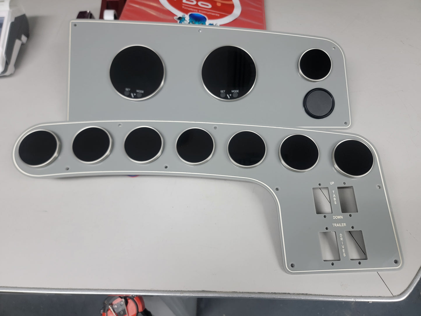 Veratron Multifunction Digital Display with GPS VMH35D-GPS - B00171101