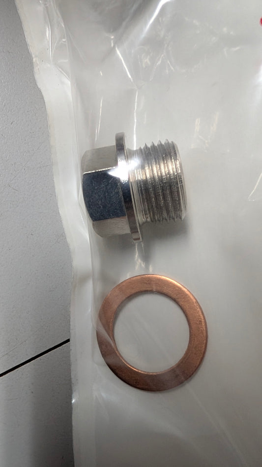 1/8 x M18 Stainless Steel Adapter