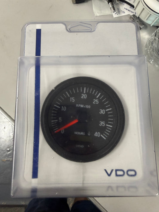VDO Tacho Alone 12V 4000 LCD #333-93300