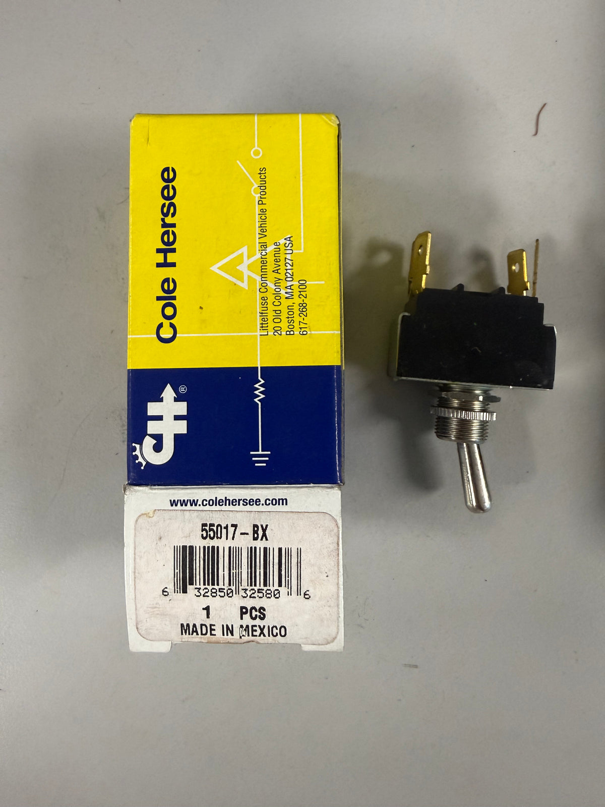 Cole Hersee 55017-BX standard heavy-duty Double-Pole, Single-Throw (DPST) Toggle Switch