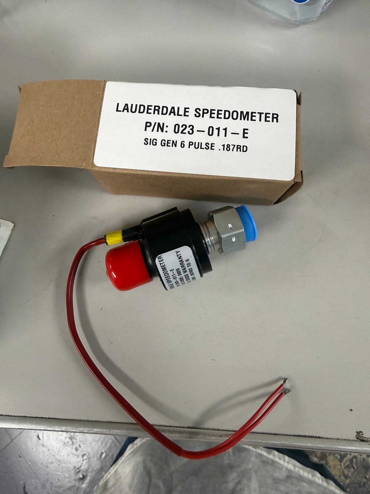 Hewitt Industries 6 Pulse Signal Generator (SKU: 023-011) mechanical-to-electrical tachometer sender that mounts to an engine tach drive to transmit a pulse signal to a gauge or controller