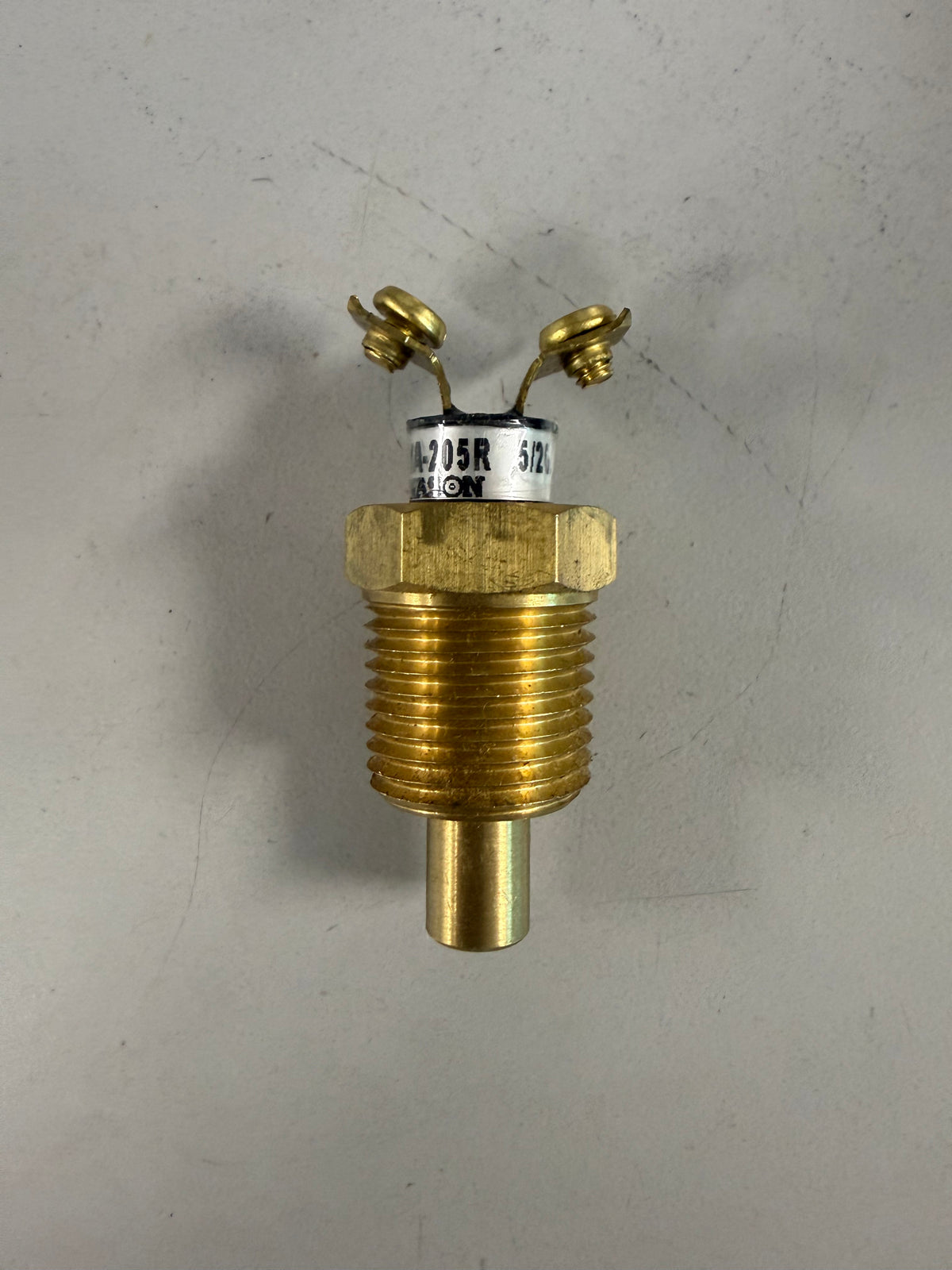 Nason TT-D1A-205R is a bimetal immersion temperature switch from the Nason TT Series