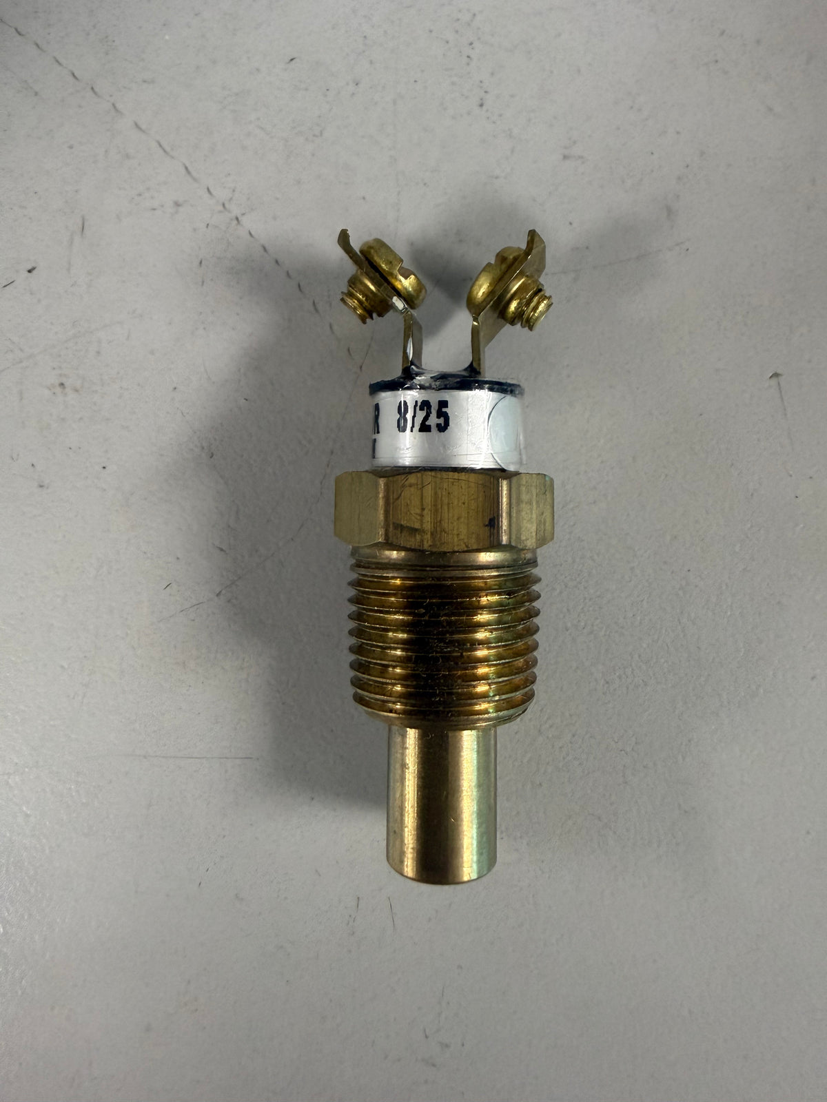 Nason TT-D2B-225R is a factory-preset, bimetal immersion temperature switch