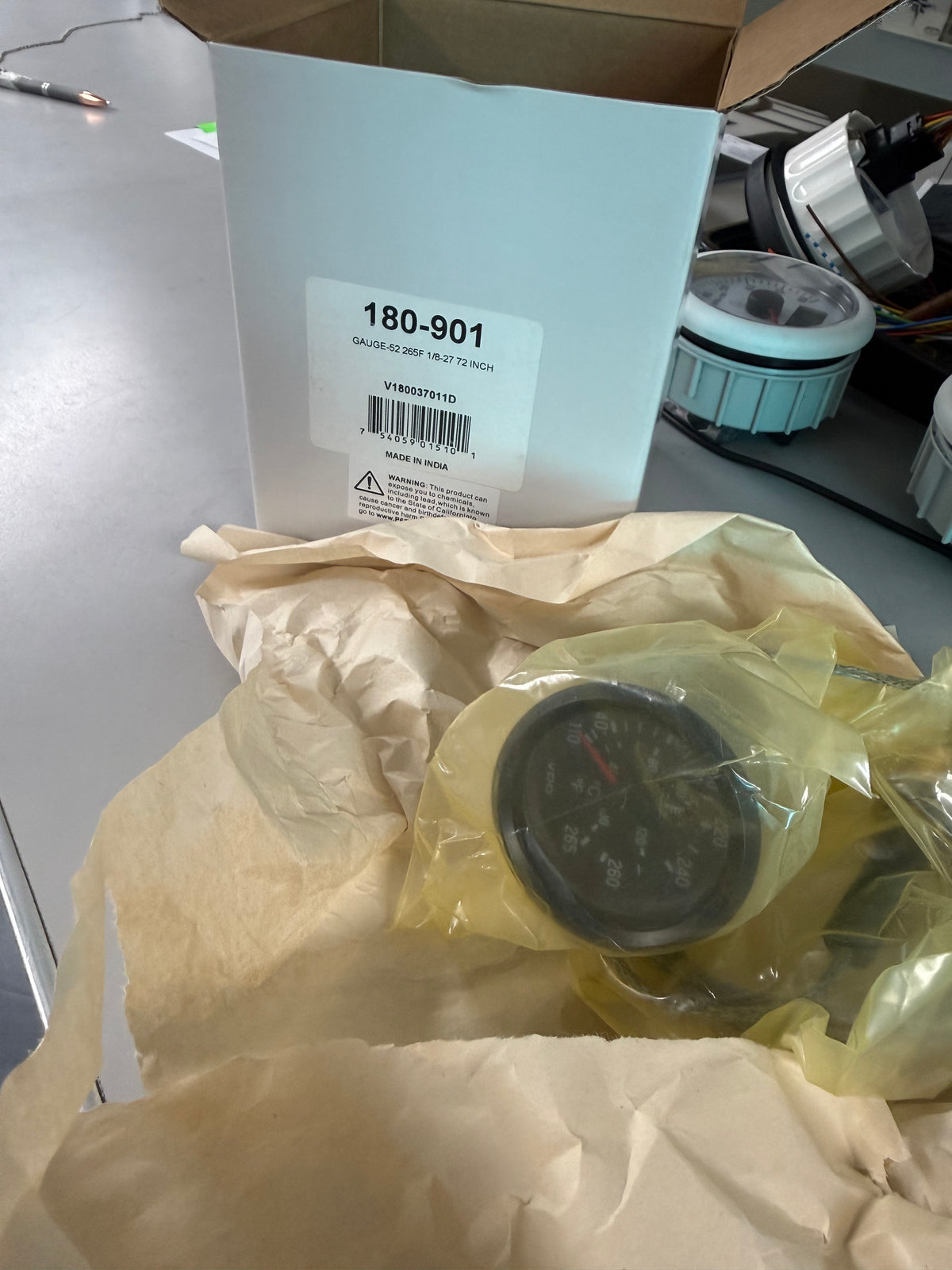 VDO 180-90 Cockpit International Series Mechanical Temperature Gauge