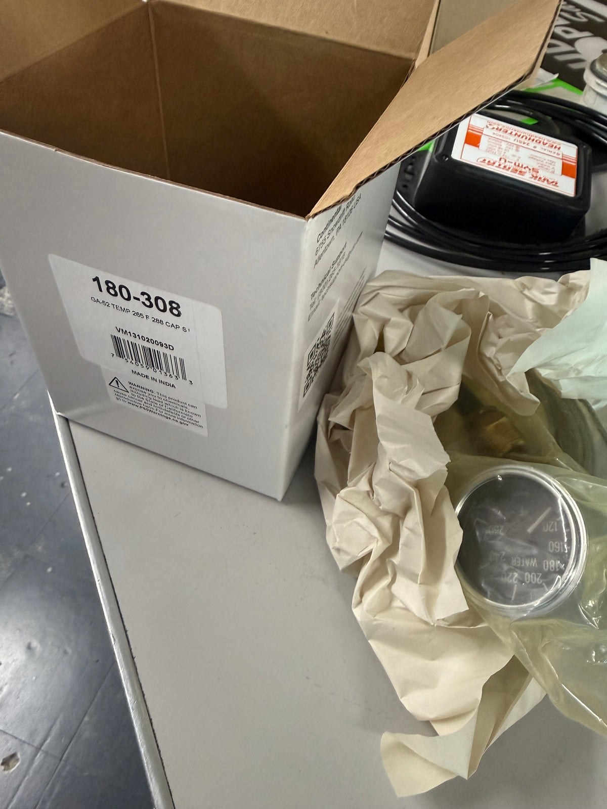 VDO 180-308  Series 1 (S1) Mechanical Water Temperature Gauge designed with an ultra-long capillary setup