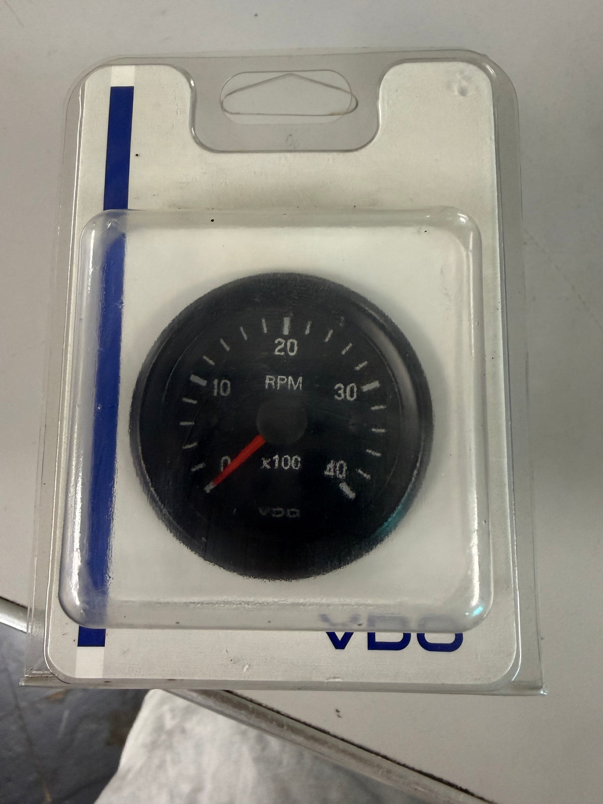 VDO 333-965 Cockpit International Series Electrical Programmable Tachometer