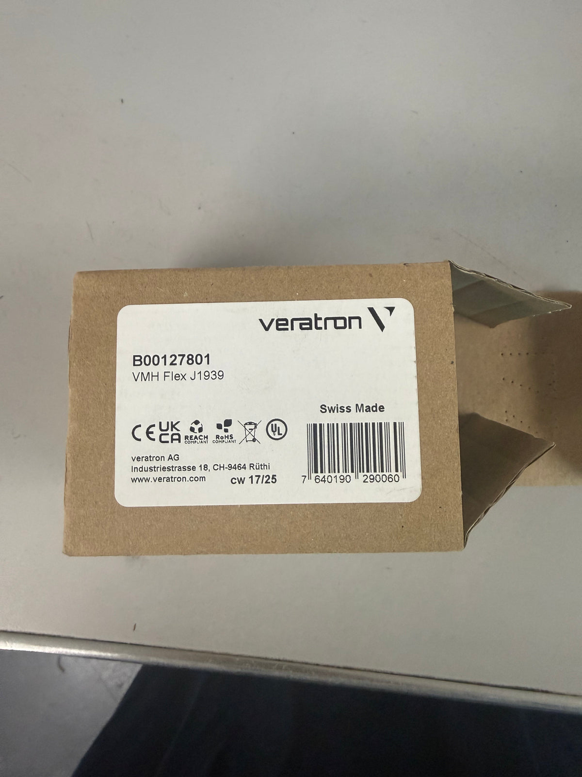 Veratron 52mm (2-1/16") VMH Flex Multifunction Gauge - J1939 (Part Number: B00127801)