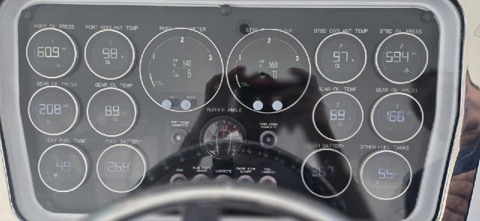 Veratron Multifunction Digital Display with GPS VMH35D-GPS - B00171101